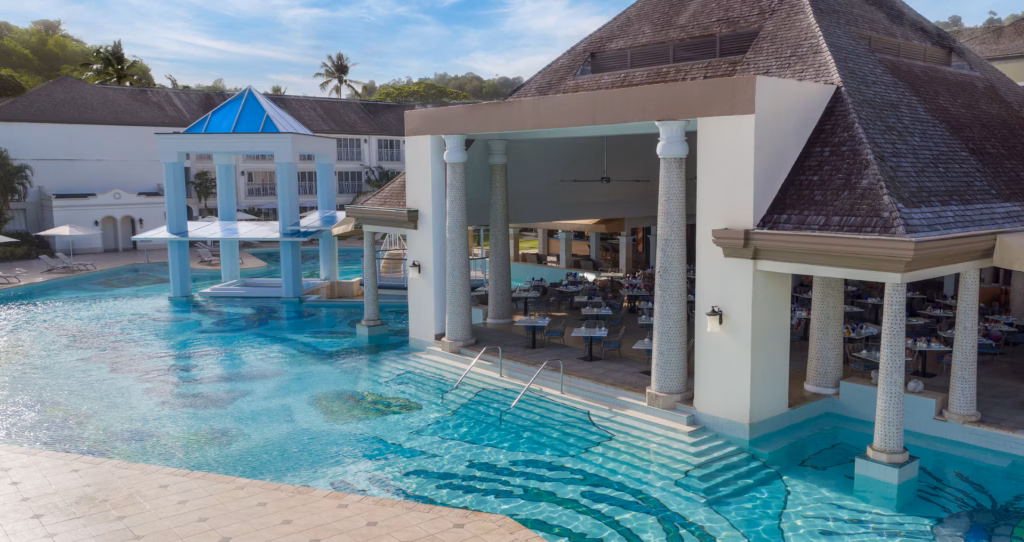 Sandals Regency La Toc - photo 8